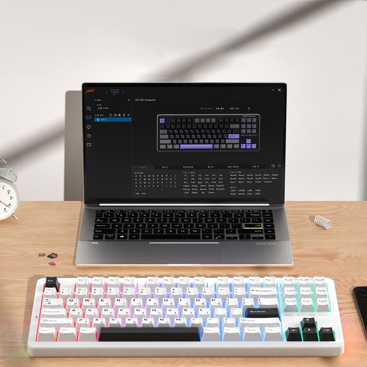 EDA008972302_1.jpg@d09c93eb35d541cf43d686cda15e0c21