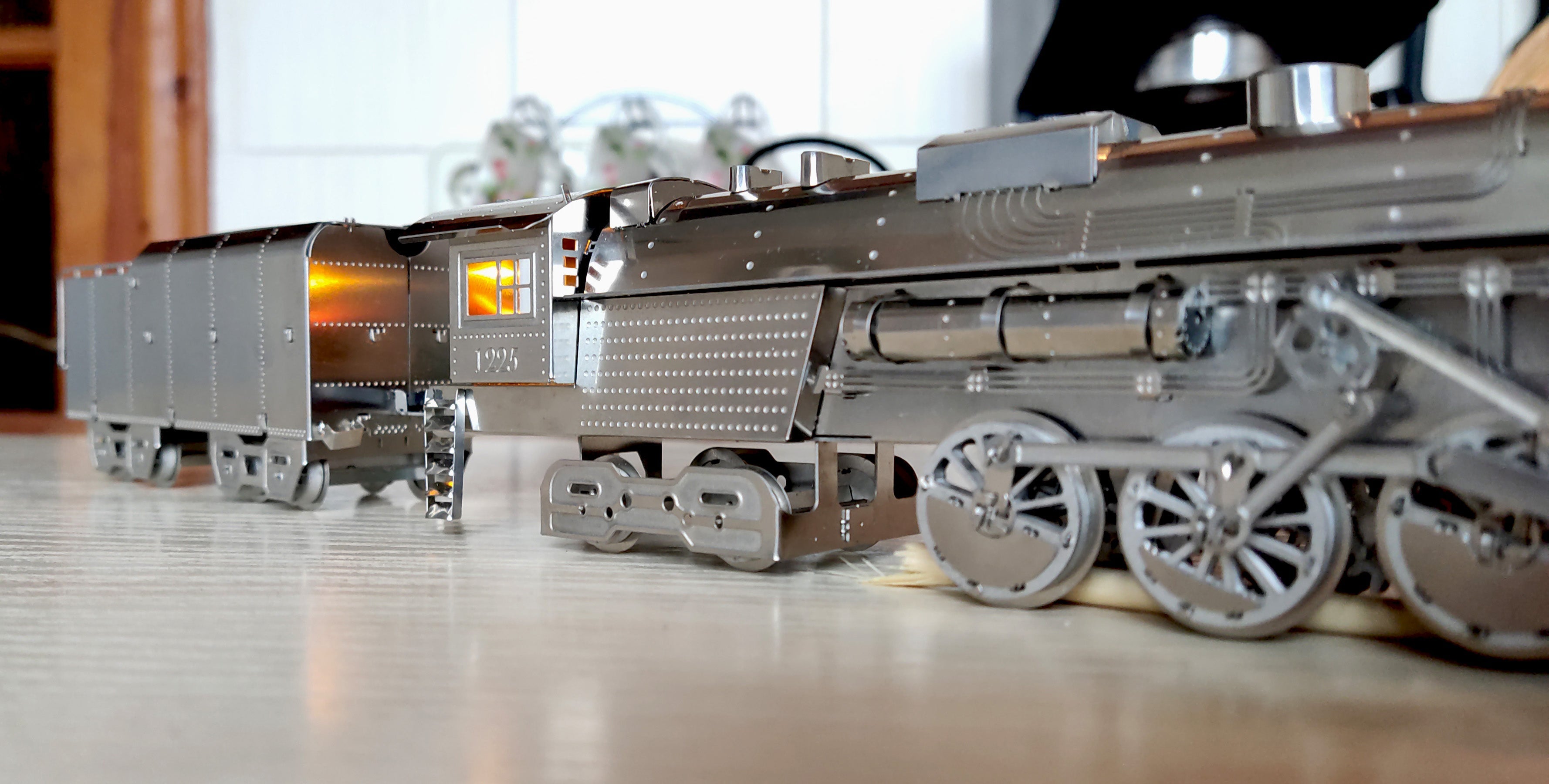 POLAR STEEL Magic Express