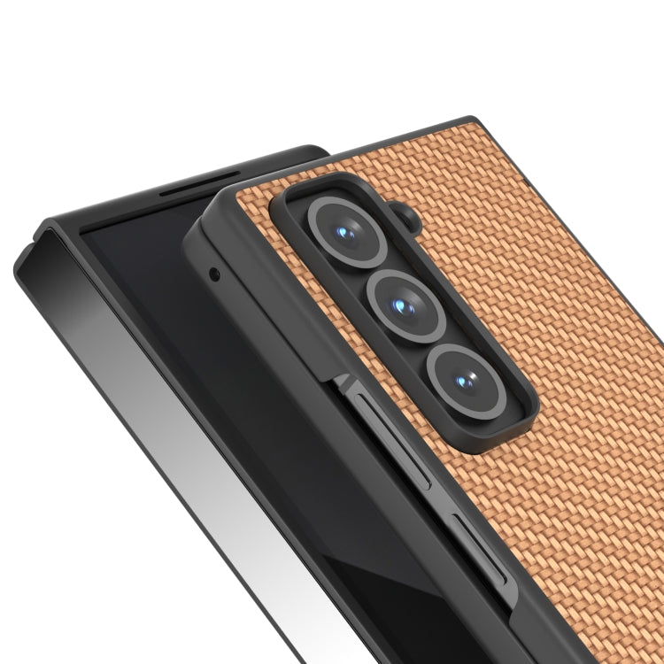 EDA004617107E_2.jpg@b746bb498d56215e8f64879d243a0176