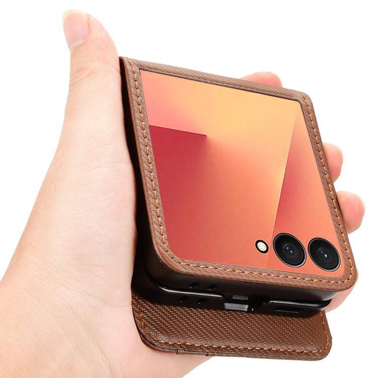 EDA005083103E_3.jpg@74967b4a5a2e338aae2740e39a01b20b