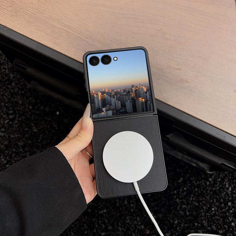 EDA008425701D_3.jpg@24a315cabe9a511f536627438ba715f5