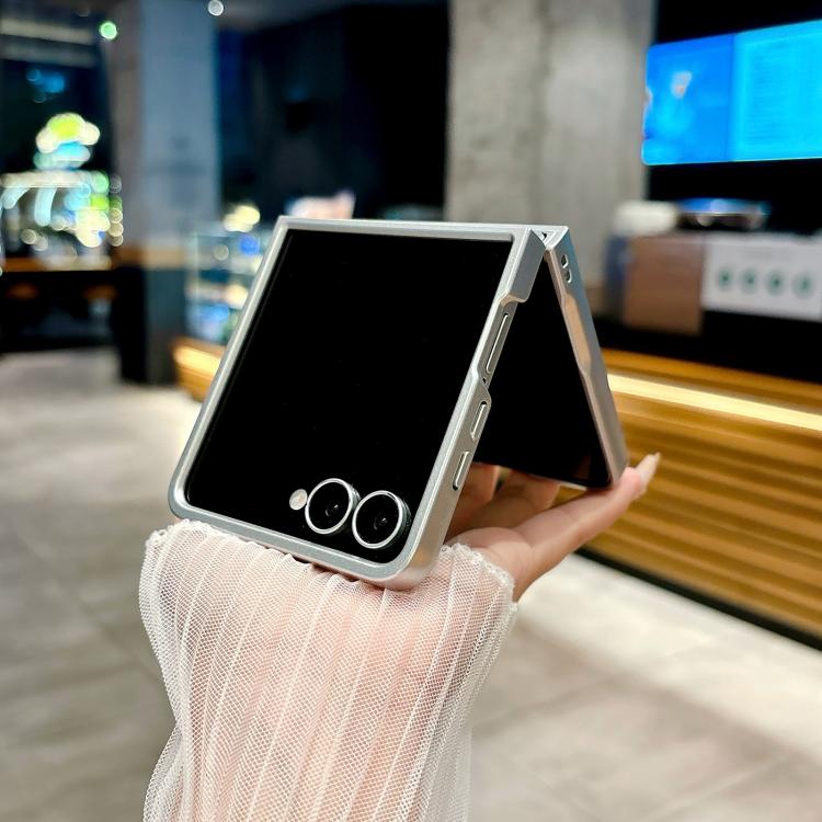 EDA008463701D_4.jpg@e9f225294f70ee6e36393057d3ff67e5