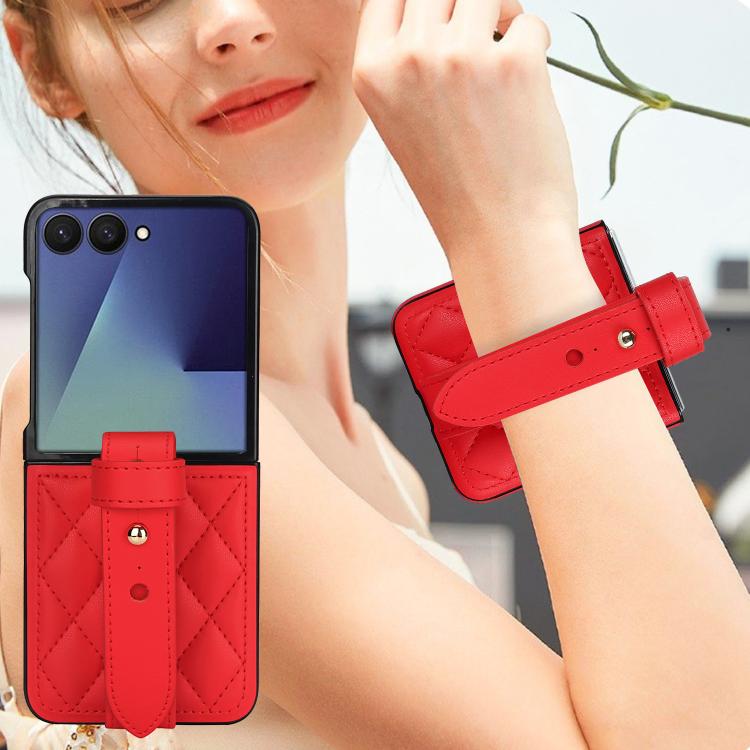 EDA008472301B_6.jpg@40e02c69ff5cb01beaa60d5c5ce92856