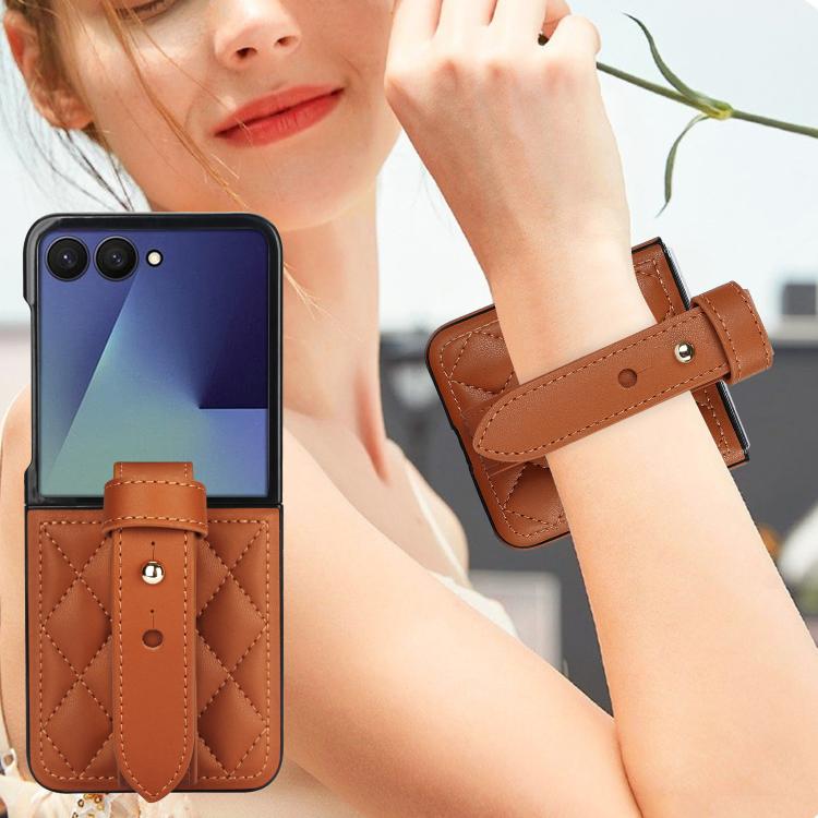 EDA008472301F_6.jpg@3c4ebd06aeb56d0c469b9b30de4c2c0f