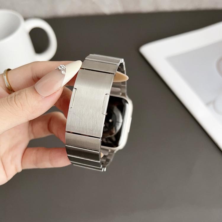 EDA008670802C_1.jpg@01bdae5cd143eec8c5325ef9089bb275