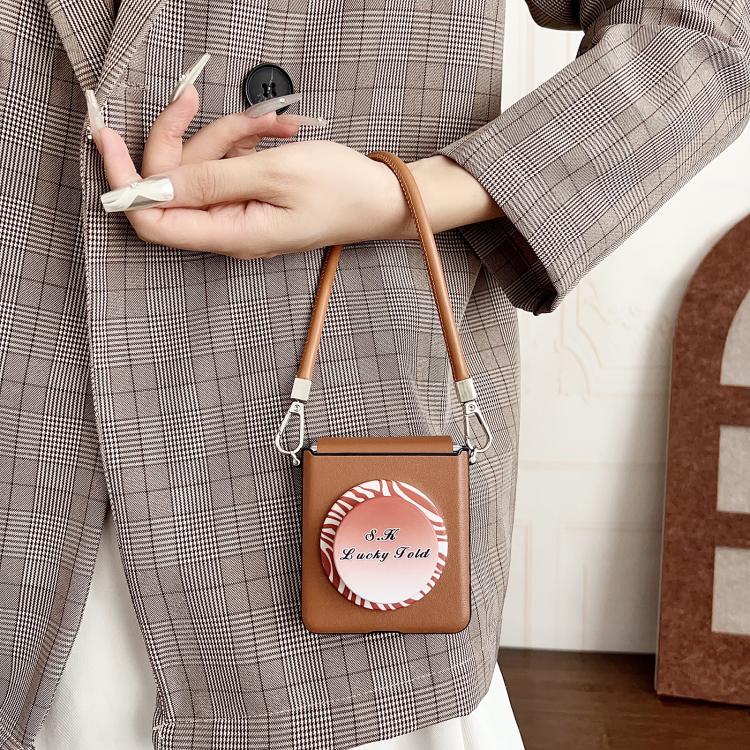 EDA008754502A_6.jpg@03ed1c8e722dd5cc1583c44661d8105c