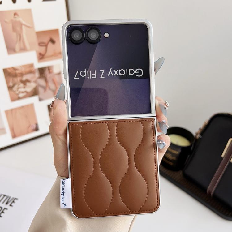 EDA008971603K_1.jpg@4e1c763b13c76f18bf8b66ac48be35a9