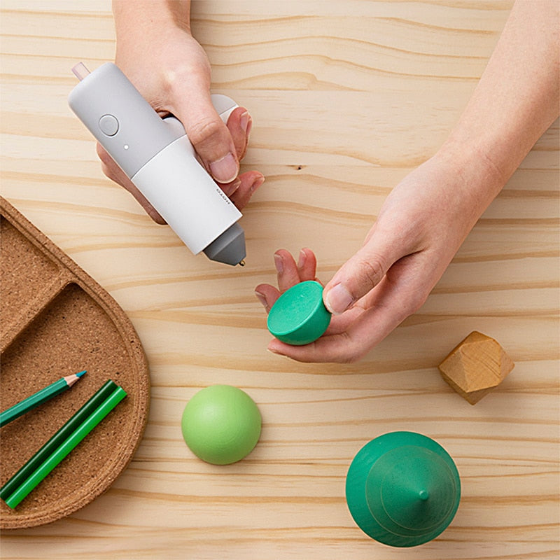 HOTO Hot Melt Glue Gun, 4V,Lithium Battery,Cordless Glue Glue,With Glue Stick 125mm,Home DIY Household Tools, Hand Craft Tools