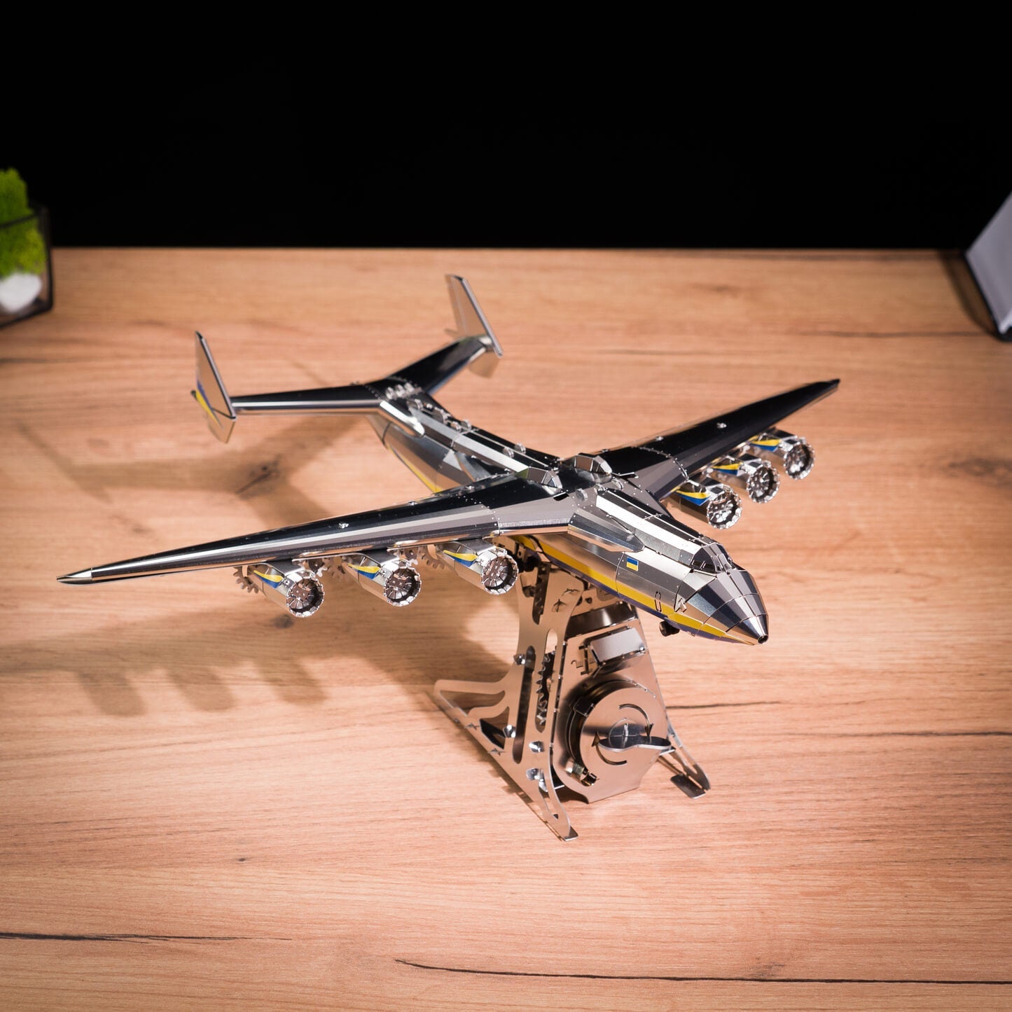 ANTONOV AN-225 MRIYA - OFFICIAL LIMITED EDITION