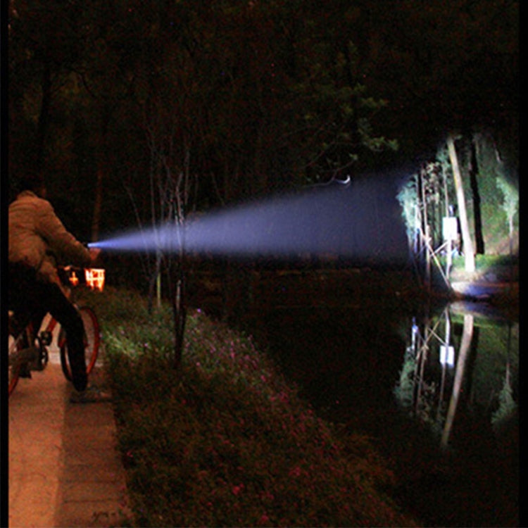 LED8807_10.jpg@dbedade500921031700111e91e776e0f