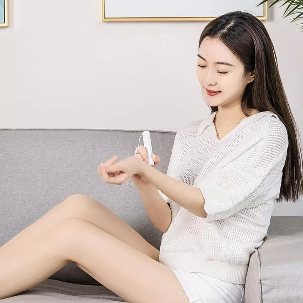 Xiaomi mijia qiaoqingting Infrared Pulse Antipruritic Stick Potable Mosquito Insect Bite Relieve Itching Pen For Children Adult